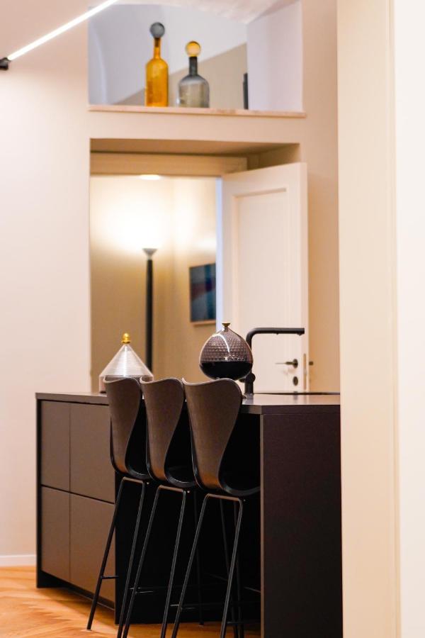 Meh Luxury Apartment City Centre Барі Екстер'єр фото